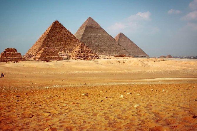 Top Attractions Tour in Giza Pyramids and Horse Carriage With Panoramic View - Transportation and Comfort