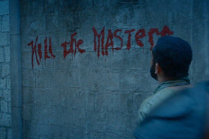 Top-Rated Split Game of Thrones and History City Walk - Dracarys! - A Deep Dive into the Tour Experience