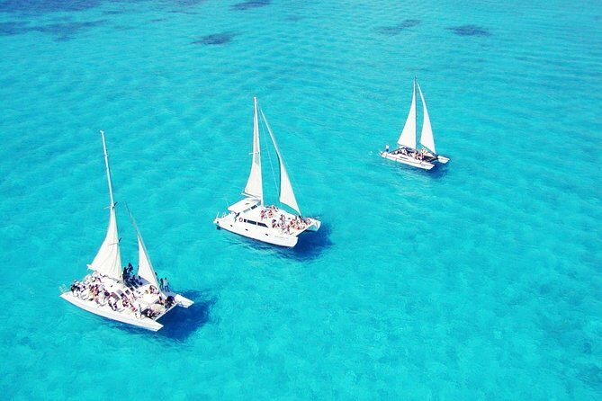 Top Sailing to Isla Mujeres with lunch and open bar from Cancun - The Snorkeling Experience