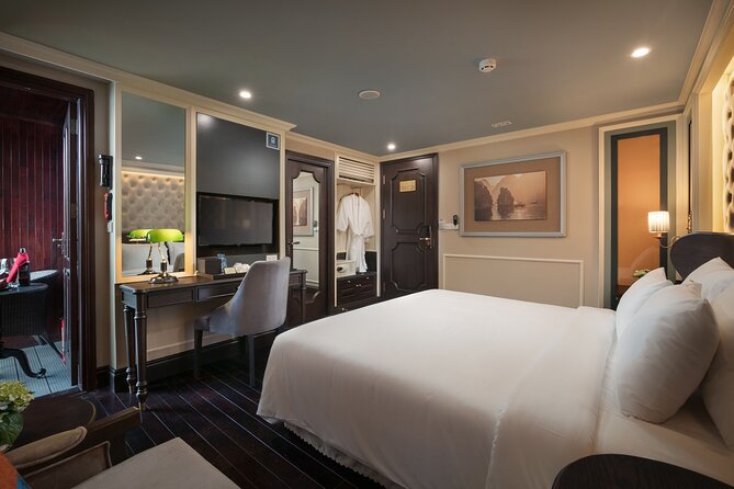 TOP Tier: 3 Days/2 NIGHTS Tours- LIKE ABOSS on Beautiful Cruises - Pricing and Cancellation Policy
