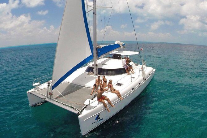 Top Tour Sail To Isla Mujeres By Catamaran Buffet And Drinks Included - Who Will Enjoy This Tour?