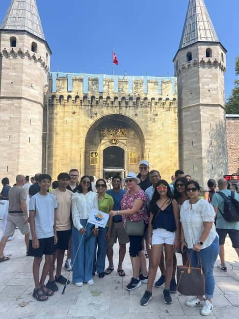 Topkapi Palace & Harem, Skip-the-Line Entry with SMALL GROUP - Key Points