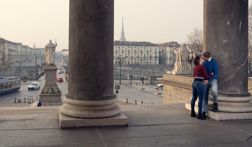 Torino: Private Photoshoot With Professional Photographer - Frequently Asked Questions