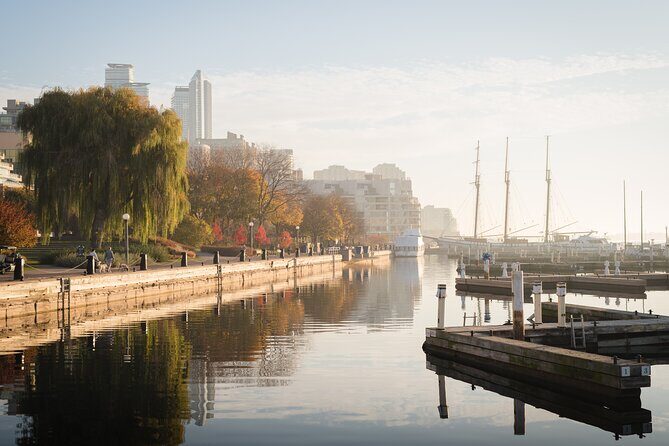 Toronto: Best of Toronto and Waterfront Self-Guided Tours - Detailed Breakdown of the Itinerary