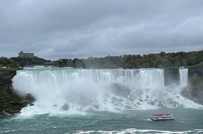 Toronto Car Tour with Sandhurst Highlights - FAQs