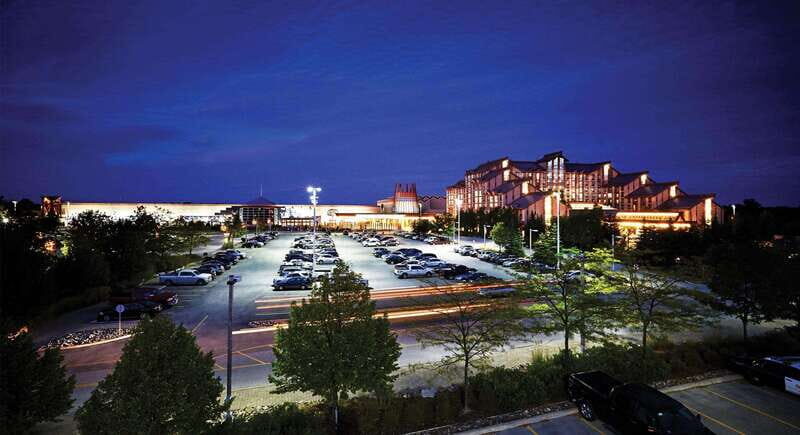 Toronto: Casino Rama VIP RV Tour with Private Driver - Key Points