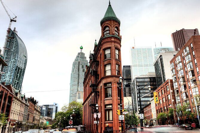 Toronto City Highlights Express Tour - Key Points