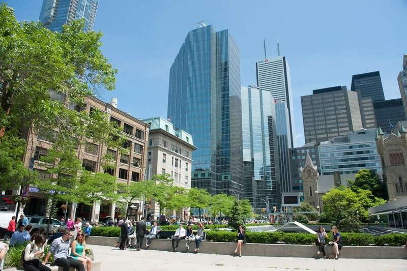 Toronto: City Highlights Walking Tour | 3-Hour - The Bottom Line