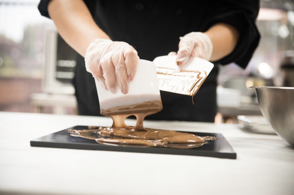 Toronto: Classic Chocolate Making Workshop - Key Points