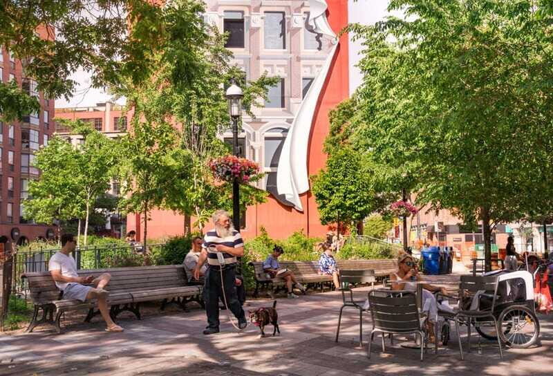 Toronto Couples Private Tour: Bustling Squares, Serene Parks - FAQs