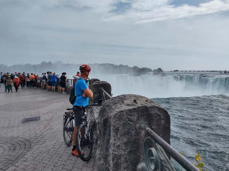 Toronto: Customized Private Trip to Niagara Falls - Key Points