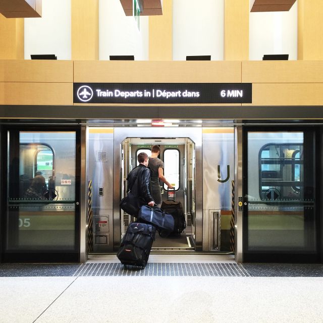 Toronto: Express Train Transfer To/From Pearson Airport - Pricing and Reservations