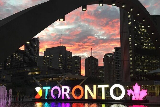 Toronto Highlights Walking Tour with a Local - Exploring Toronto with a Local: A Deep Dive into the Tour