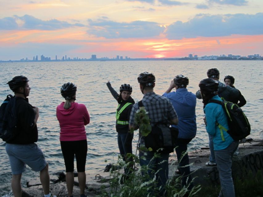 Toronto Islands: Morning or Twilight 3.5-Hour Bike Tour - Reservations and Cancellations