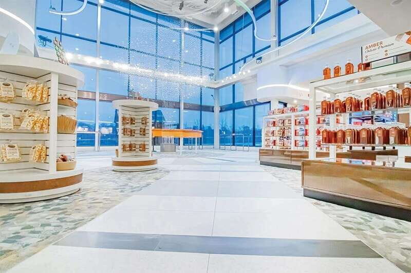 Toronto: Niagara Falls Day Tour with Niagara City Cruise - An Overview of the Tour