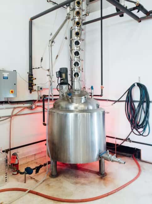 Toronto: Nickel 9 Distillery Tour and Tasting - The Bitters Class and Mixology Insights