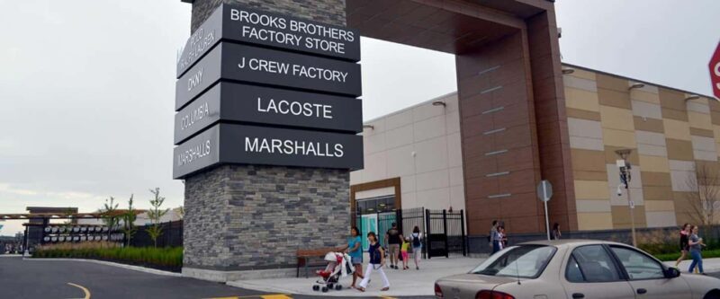 Toronto: Private Niagara Tour & Shopping at Niagara Outlet - The Value of the Tour