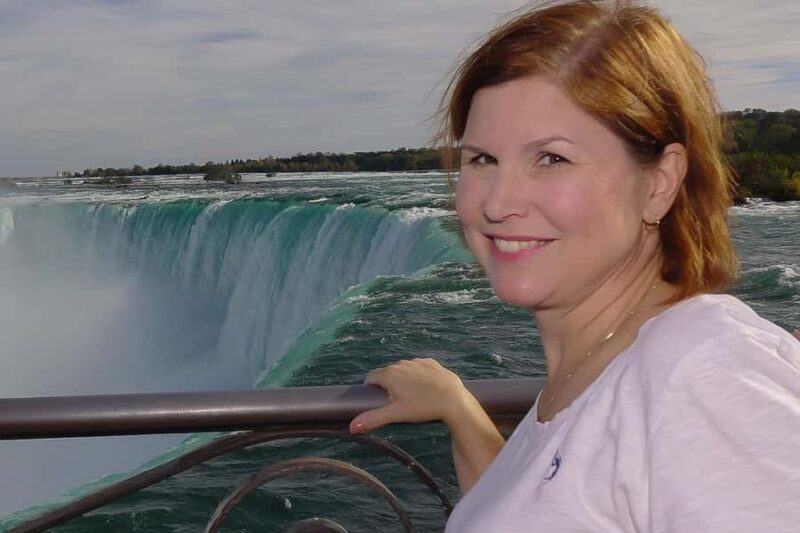Toronto: Treasures of Niagara Falls Small Group Tour w/Boat - Who Should Consider This Tour?