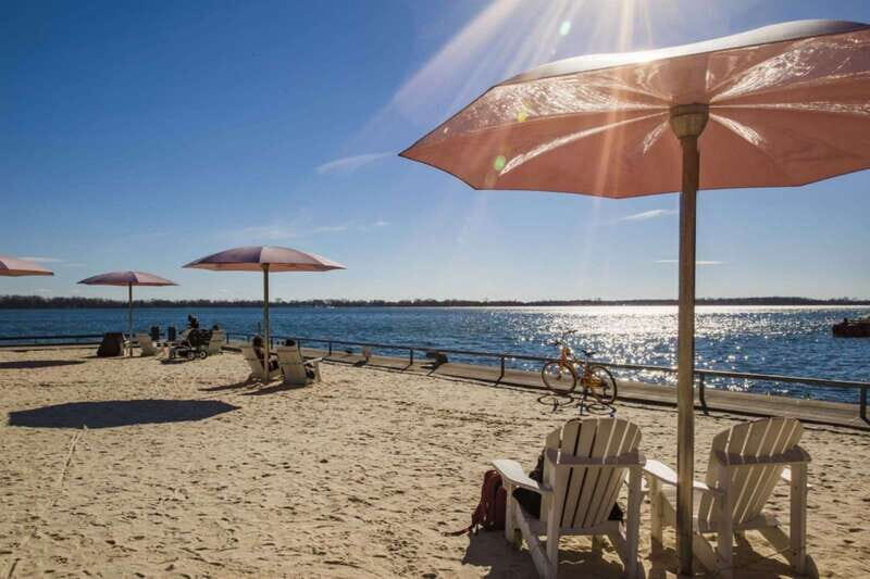 Toronto Waterfront and Islands Guided Bicycle Tour - A Closer Look at the Details