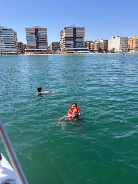 Torrevieja: Boat Tour Guided Visit. - Tour Inclusions and Exclusions