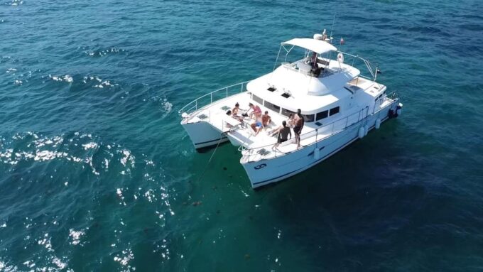 Torrevieja: Isabel Alba Catamaran Tour 4 Hours - Prohibited Items