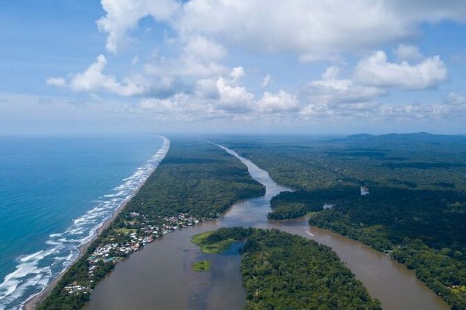Tortuguero One Day. Private Tour From San Jose - Sendero Cerro Tortuguero