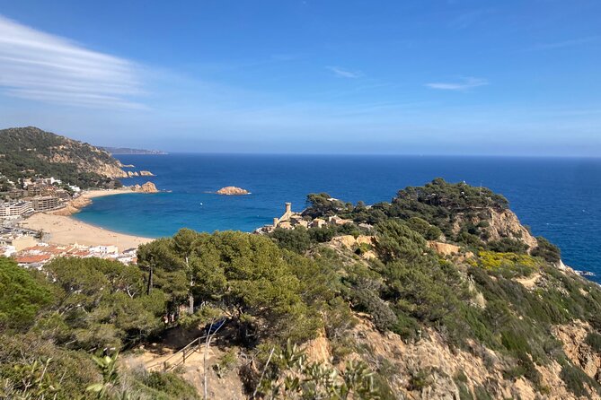Tossa De Mar and a Boat Trip Along the Costa Brava From Barcelona - Beach Relaxation
