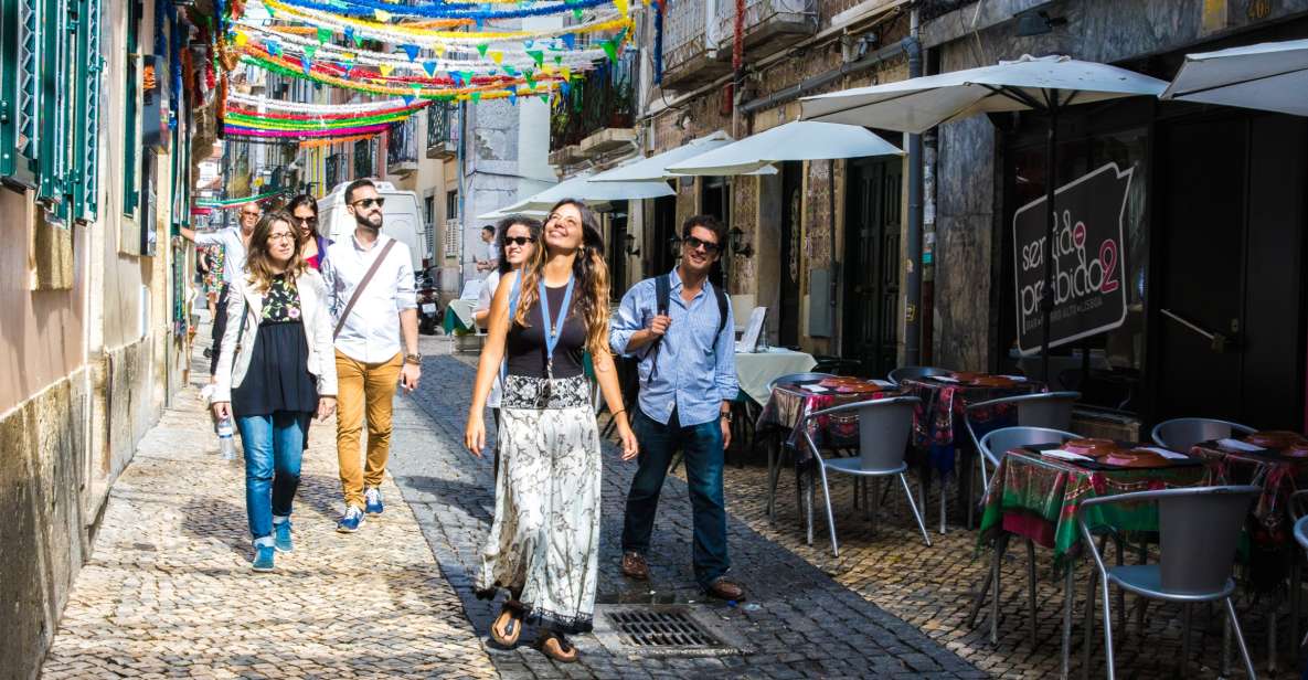Total Lisbon Experience Walking Tour With Seafood Lunch - Highlights of Chiado