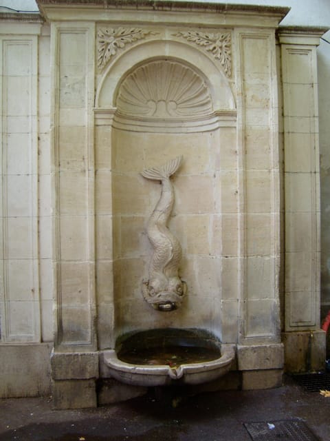 Toulon - Old Town Private Walking Tour - Witnessing Toulons Naval History