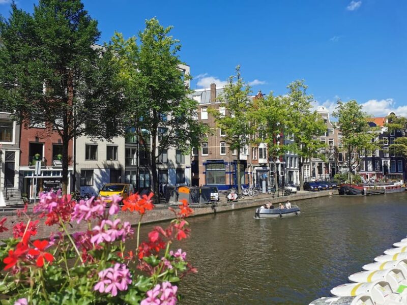 Tour Amsterdam: Old Town, Jewish Quarter and Flower Market - Who Should Join This Tour?