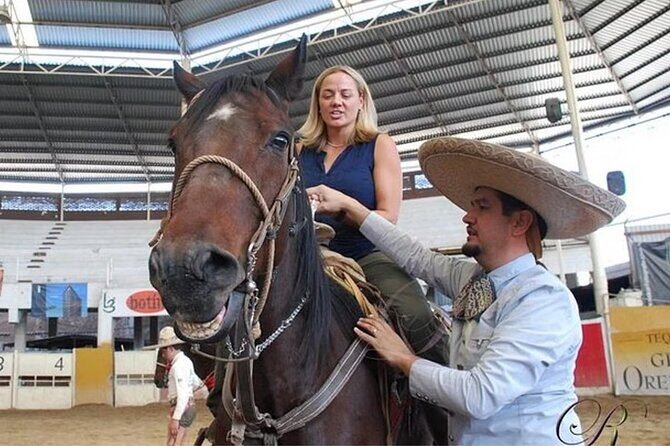 Tour between Charros, Mariachi and Tlaquepaque - Practical Details & Tips