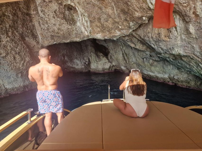 Tour Capri: Discover the Island of VIPs by Boat - Frequently Asked Questions