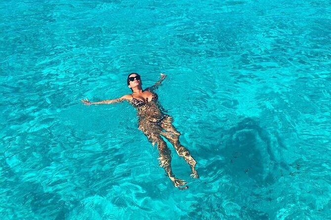 Tour Catamaran Isla Mujeres With Open Bar - The Return Journey: Party and Relax