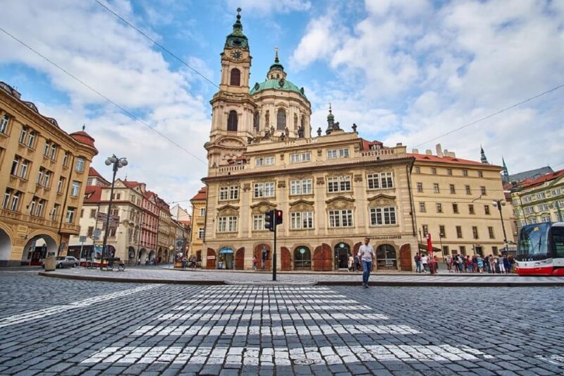 Tour De Pub: Prague Beer ZOO - Meeting Point and Essentials