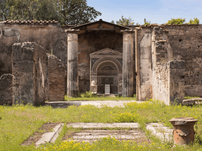 Tour De Three Pompei Regions a Digital Audioguide in English - Necropoli Di Porta Vesuvio