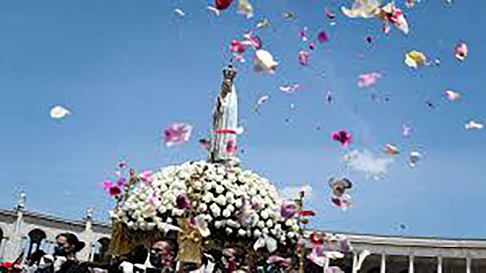 Tour Fatima Nazré Obidos - Fatima Sanctuary