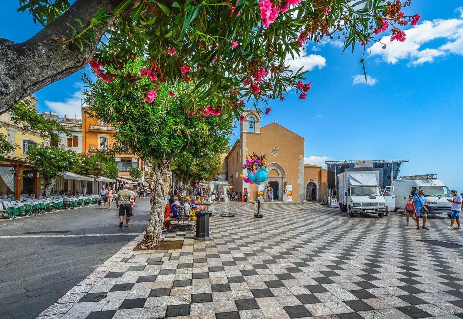 Tour From Messina to Taormina, Castelmola, Isola Bella - Tour Inclusions and Exclusions