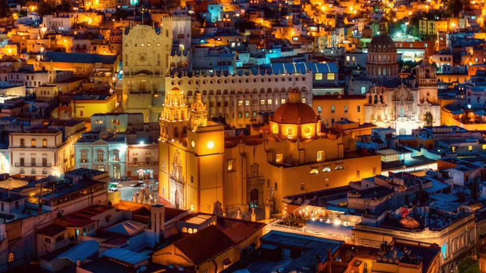 Tour & Hotel: Queretaro, Guanajuato & San Miguel De Allende - Night Tour of Guanajuato