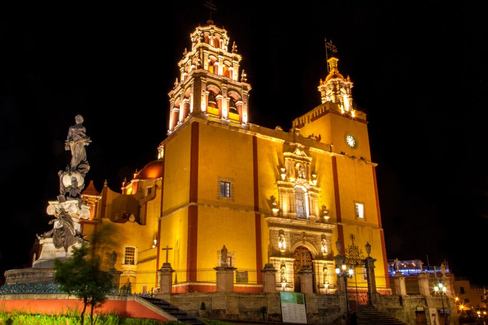 Tour & Hotel: Queretaro, Guanajuato & San Miguel De Allende - Explore Temple of San Francisco