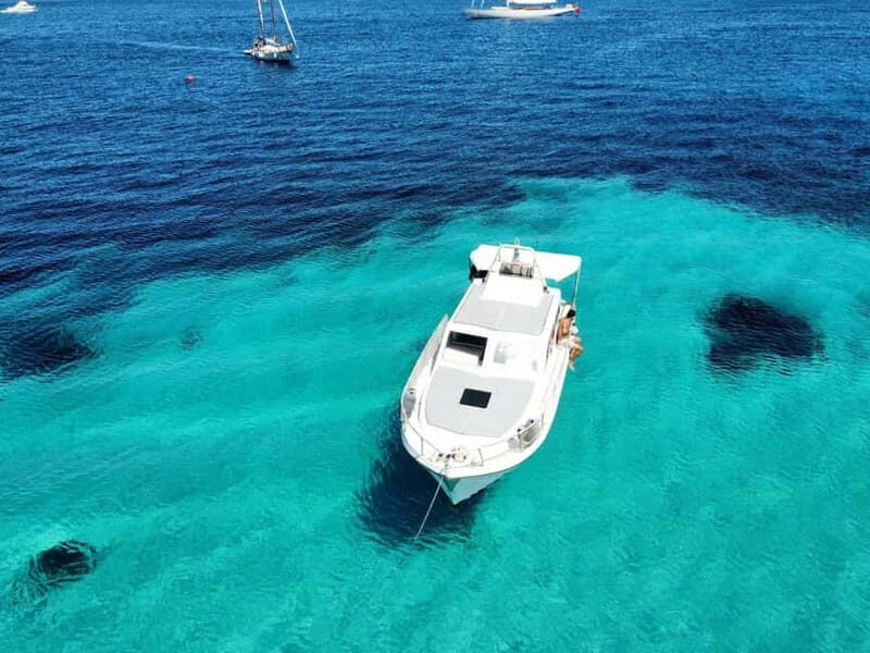 Tour in barca dell'Arcipelago di La Maddalena con pranzo - Authentic Experiences and Local Flair