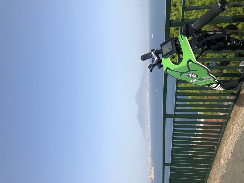 Tour in Naples on E-Bike - Scenic Views and Stops