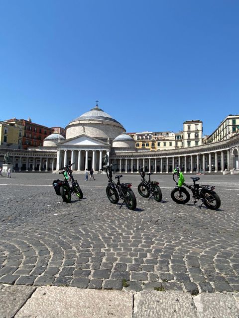 Tour in Naples on E-Bike - Guidance and Support
