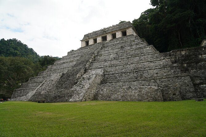 Tour in the Archaeological Zone of Palenque With Guide Included - An Introduction to the Palenque Tour
