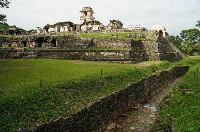 Tour in the Archaeological Zone of Palenque With Guide Included - The Transportation and Logistics
