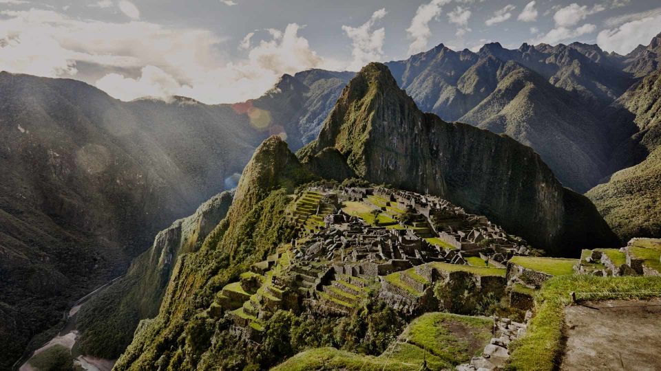 Tour Machu Picchu + Huchuy Picchu Mountain 1-day - Booking Details