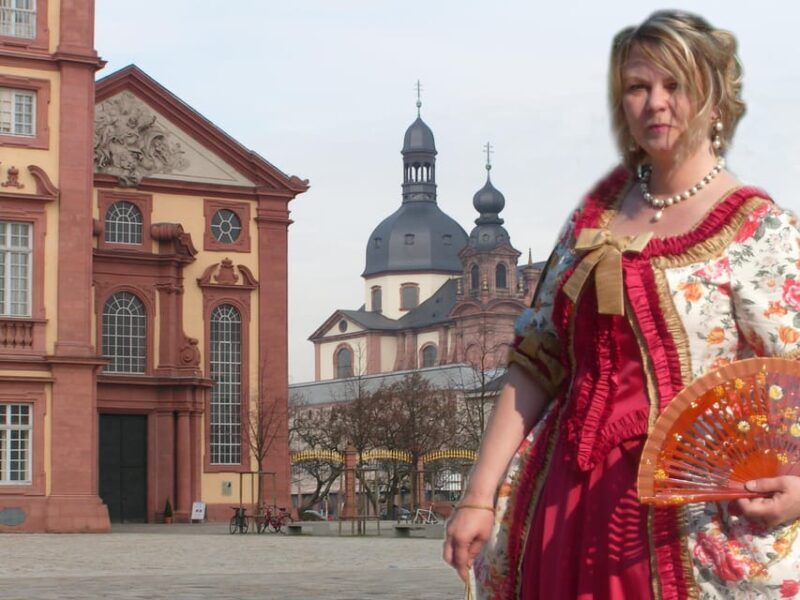 Tour Mannheim with Countess Charlotte: The Elector and the Golden Age - An Inviting Start at the Mannheim Baroque Palace