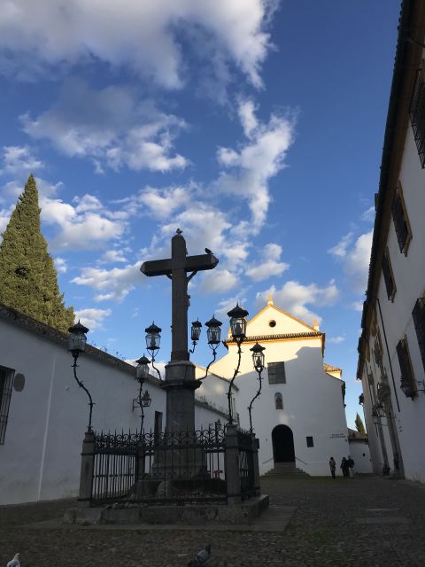 Tour of Córdoba of the Three Cultures - Meeting Point