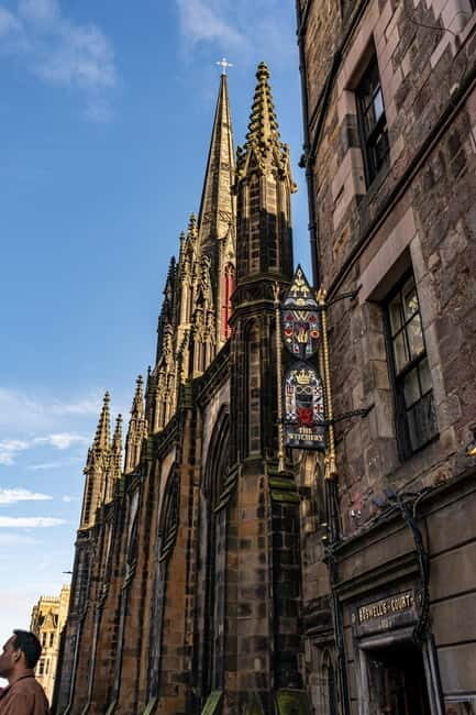 Tour of Edinburgh's Royal Mile - Key Points  