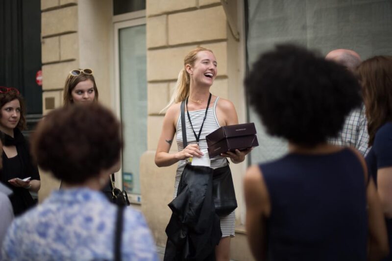 Tour of Literary Women in Parisian History With Tastings - Key Points