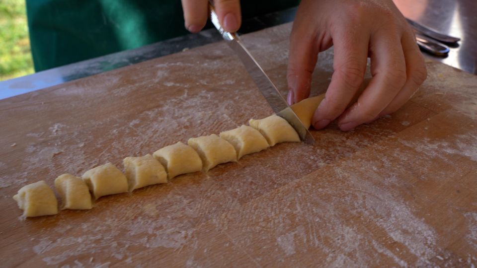 Tour of Pompeii & Cooking Class on the Slopes of Mt Vesuvius - Culinary Experience
